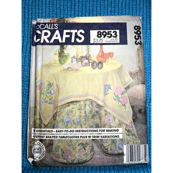 McCalls 8953 pattern round table cloth - Picture 1 of 2